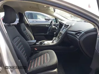 2016 Ford Fusion SE with VIN 3FA6P0HD8GR238708, listed as a IAAI auction lot 42072560 with 150,536 mi miles. Bid and sale history available at carsss.com. Image 5.