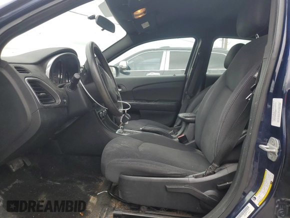 2013 Chrysler 200 LX with VIN 1C3CCBAB5DN642095, listed as a Copart auction lot 53002635 with 173,218 mi miles and Clean Title. Bid and sale history available at carsss.com. Image 7.