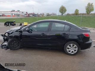 2011 Mazda 3 i Sport with VIN JM1BL1UFXB1442981, listed as a IAAI auction lot 41974300 with 112,601 mi miles. Bid and sale history available at carsss.com. Image 14.