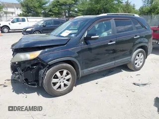 2011 Kia Sorento LX with VIN 5XYKT3A13BG162338, listed as a IAAI auction lot 42180644 with 118,482 mi miles and . Bid and sale history available at carsss.com. Image 2.