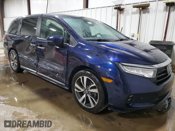 2022 Honda Odyssey Touring with VIN 5FNRL6H8XNB037772, listed as a Copart auction lot 52757215 with 358,099 mi miles and Salvage Title. Bid and sale history available at DreamBid. Image 4.
