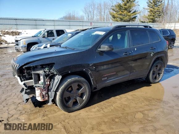 2017 Jeep Cherokee Latitude with VIN 1C4PJMCS3HW563102, listed as a Copart auction lot 46248155 with 104,937 mi miles and Clean Title. Bid and sale history available at DreamBid. Image 1.