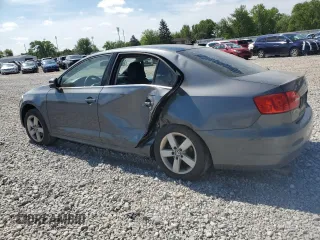 2012 Volkswagen Jetta TDI w/Premium & Nav z VIN 3VWLL7AJ2CM358901, wystawiony jako Copart lot #57350505 z przebiegiem 155 062 mil mil oraz Szkoda całkowita • Salvage title. Historia ofert i sprzedaży dostępna na DreamBid. Obrazek 2.