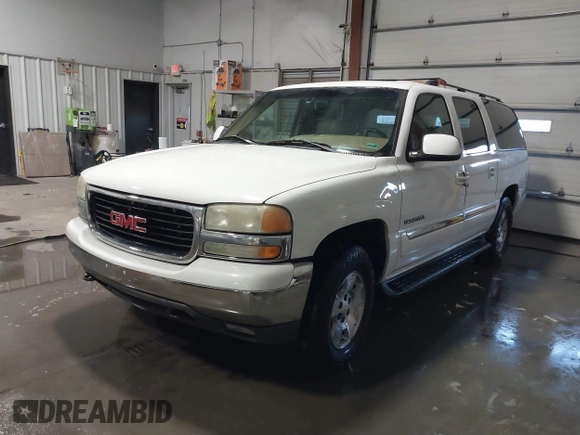 2000 GMC Yukon XL SLT with VIN 3GKEC16T7YG112844, listed as a IAAI auction lot 41374619 with 310,321 mi miles and . Bid and sale history available at DreamBid. Image 19.