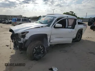 2022 Toyota Tacoma SR с VIN 3TMCZ5AN6NM493388, выставлен на аукционе Copart как лот 55513705 с пробегом Не указан миль и На запчасти • Non repairable. История ставок и продаж доступна на DreamBid. Изображение 1.