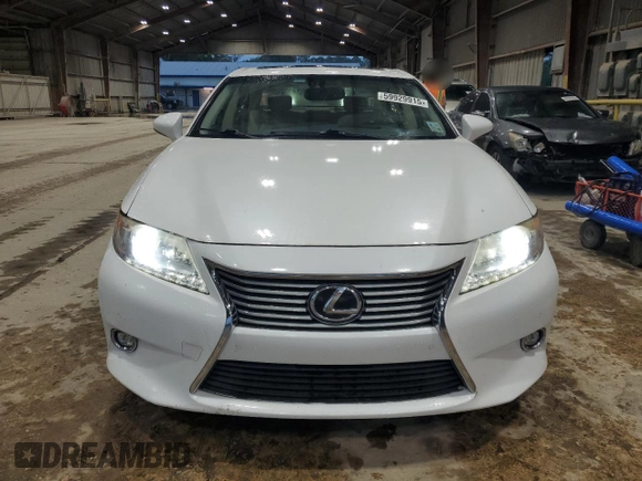 2015 Lexus ES 330 with VIN JTHBK1GG9F2179193, listed as a Copart auction lot 59929915 with 101,578 mi miles and Salvage title. Bid and sale history available at DreamBid. Image 5.