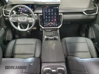 2024 GMC Acadia AWD Elevation z VIN 1GKENNKS4RJ203861, wystawiony jako Copart lot #54773125 z przebiegiem 12 731 mil mil oraz Czysty tytuł • Clean title. Historia ofert i sprzedaży dostępna na DreamBid. Obrazek 8.