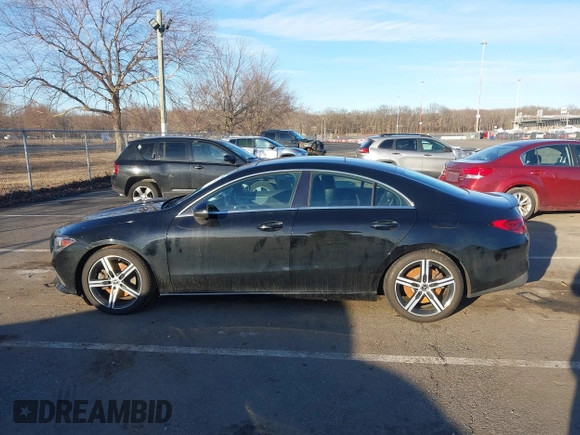 2020 Mercedes-Benz CLA 250 z VIN WDD5J4HB7LN043165, wystawiony jako IAAI lot #41586848 z przebiegiem 78 633 mil mil oraz . Historia ofert i sprzedaży dostępna na DreamBid. Obrazek 14.