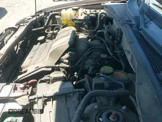 2001 Ford Escape XLT с VIN 1FMCU03101KC57229, выставлен на аукционе IAAI как лот 43110711 с пробегом 94 946 миль миль и . История ставок и продаж доступна на DreamBid. Изображение 19.