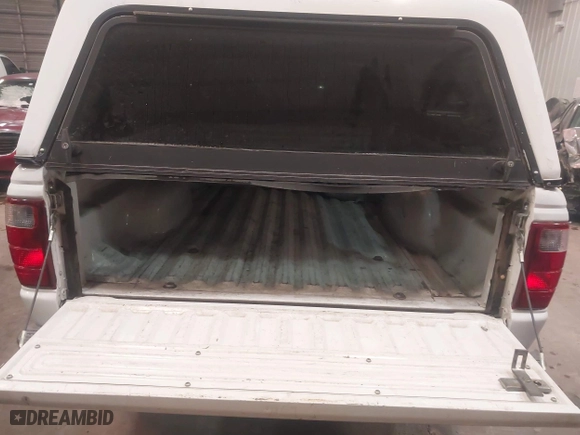 2003 Ford Ranger XL with VIN 1FTYR10U13PA72998, listed as a IAAI auction lot 41604939 with 112,612 mi miles. Bid and sale history available at carsss.com. Image 8.