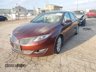 2016 Lincoln MKZ Hybrid with VIN 3LN6L2LU0GR630666, listed as a IAAI auction lot 40816259 with 139,399 mi miles. Bid and sale history available at carsss.com. Image 2.