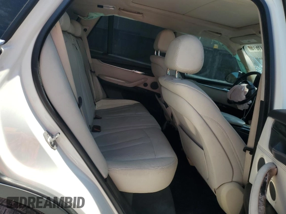 2014 BMW X5 xDrive35i with VIN 5UXKR0C52E0H20513, listed as a Copart auction lot 52831615 with 111,414 mi miles and Salvage Title. Bid and sale history available at carsss.com. Image 11.