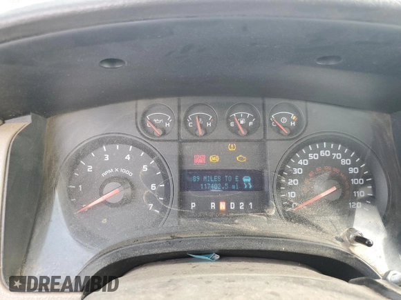 2010 Ford F-150 XL with VIN 1FTMF1CW4AKB46235, listed as a Copart auction lot 56931335 with 117,402 mi miles and Salvage title. Bid and sale history available at DreamBid. Image 9.