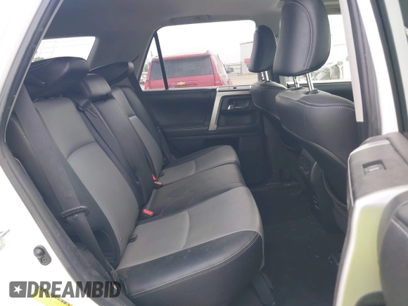 2016 Toyota 4Runner Limited with VIN JTEBU5JR1G5387870, listed as a IAAI auction lot 41944390 with 145,876 mi miles and . Bid and sale history available at DreamBid. Image 8.