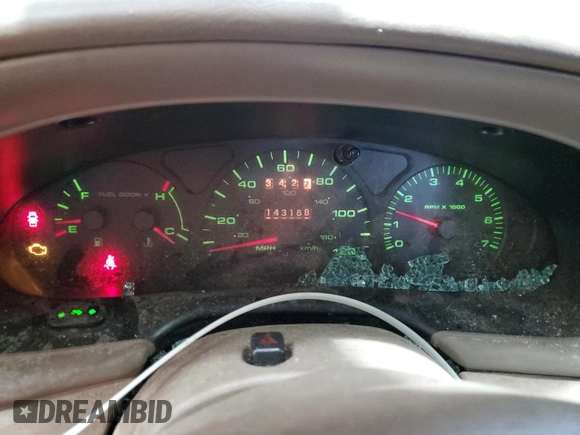 2003 Ford Taurus SE Standard z VIN 1FAFP532X3A195612, wystawiony jako Copart lot #54016645 z przebiegiem 143 168 mil mil oraz Szkoda całkowita • Salvage title. Historia ofert i sprzedaży dostępna na DreamBid. Obrazek 9.
