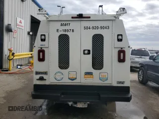 2018 Ford E-Series Commercial with VIN 1FDWE3F69JDC30330, listed as a Copart auction lot 41807905 with 85,143 mi miles and Salvage Title. Bid and sale history available at carsss.com. Image 6.