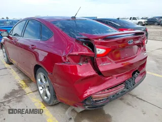 2013 Ford Fusion SE with VIN 3FA6P0H90DR142496, listed as a IAAI auction lot 41424016 with 135,099 mi miles. Bid and sale history available at carsss.com. Image 17.