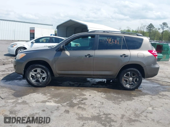 2009 Toyota RAV4 with VIN 2T3ZF33V69W003413, listed as a IAAI auction lot 41995081 with 249,923 mi miles. Bid and sale history available at carsss.com. Image 14.