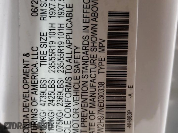 2022 Honda CR-V Touring z VIN 7FARW2H97NE030338, wystawiony jako Copart lot #77002034 z przebiegiem Nie podano mil oraz Szkoda całkowita • Salvage title. Historia ofert i sprzedaży dostępna na DreamBid. Obrazek 14.