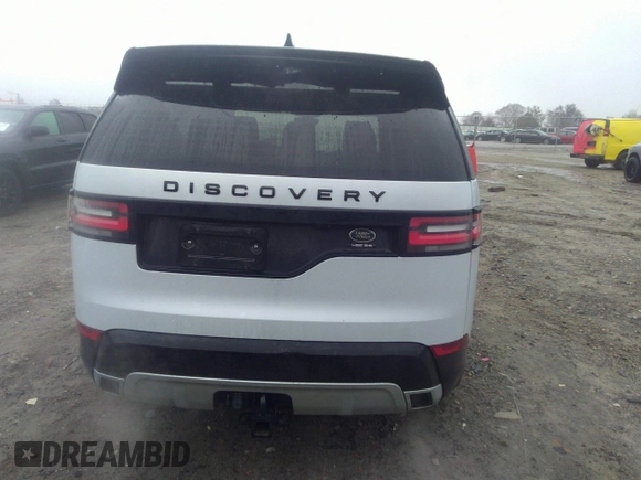 2018 Land Rover Discovery HSE Luxury z VIN SALRT2RV3JA057709, wystawiony jako IAAI lot #41563821 z przebiegiem 99 639 mil mil oraz . Historia ofert i sprzedaży dostępna na DreamBid. Obrazek 17.