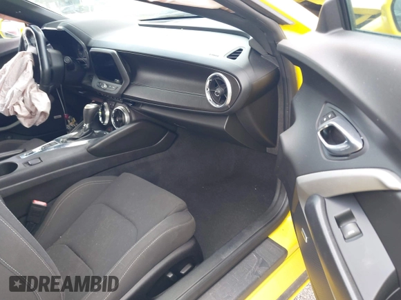 2017 Chevrolet Camaro 1LT with VIN 1G1FB1RS8H0188608, listed as a IAAI auction lot 42209065 with Not Provided miles and . Bid and sale history available at DreamBid. Image 5.