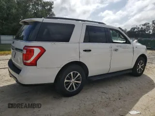 2018 Ford Expedition XL with VIN 1FMJU1FT8JEA30671, listed as a Copart auction lot 77042044 with 67,168 mi miles and Clean Title. Bid and sale history available at carsss.com. Image 3.