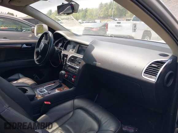 2009 Audi Q7 with VIN WA1AY74L49D008046, listed as a IAAI auction lot 42208999 with 166,855 mi miles and . Bid and sale history available at DreamBid. Image 5.