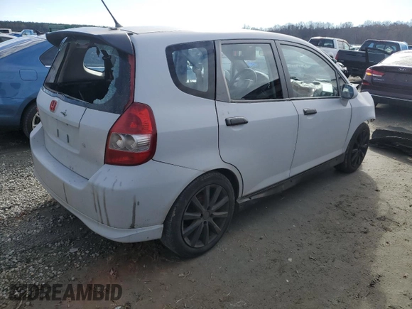 2008 Honda Fit with VIN JHMGD37468S034620, listed as a Copart auction lot 85888154 with 384,228 mi miles and Salvage Title. Bid and sale history available at carsss.com. Image 3.