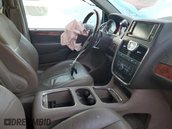 2016 Chrysler Town & Country Limited Platinum with VIN 2C4RC1GG7GR121101, listed as a Copart auction lot 50363845 with 95,022 mi miles and Salvage Title. Bid and sale history available at carsss.com. Image 7.