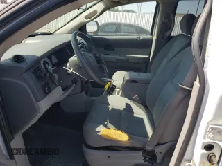 2007 Dodge Durango with VIN 1D8HB38N47F557095, listed as a Copart auction lot 61358085 with 200,832 mi miles and Salvage title. Bid and sale history available at DreamBid. Image 7.