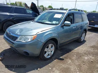 2010 Subaru Forester X Premium с VIN JF2SH6CC7AH732611, выставлен на аукционе IAAI как лот 42280071 с пробегом 171 177 миль миль и . История ставок и продаж доступна на DreamBid. Изображение 17.