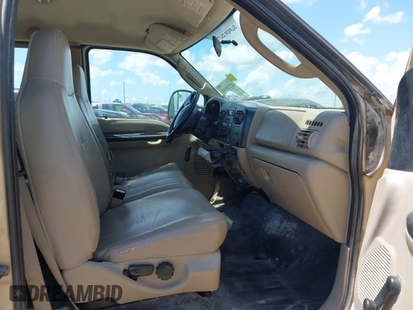2007 Ford F-250 XL with VIN 1FTSX21P87EA54316, listed as a IAAI auction lot 42528058 with 165,054 mi miles and . Bid and sale history available at DreamBid. Image 5.