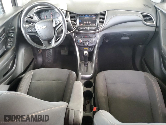 2020 Chevrolet Trax LS with VIN KL7CJKSB5LB041220, listed as a Copart auction lot 48202895 with 120,730 mi miles and Clean Title. Bid and sale history available at carsss.com. Image 8.