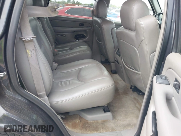2004 GMC Yukon SLT z VIN 1GKEC13Z44J310511, wystawiony jako IAAI lot #42011475 z przebiegiem 218 746 mil mil oraz . Historia ofert i sprzedaży dostępna na DreamBid. Obrazek 8.