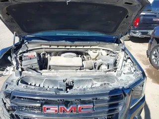 2021 GMC Yukon AT4 with VIN 1GKS2CKD2MR169740, listed as a IAAI auction lot 41472470 with 103,662 mi miles. Bid and sale history available at carsss.com. Image 10.
