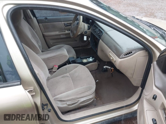 2000 Ford Taurus SEL with VIN 1FAFP56S0YA168888, listed as a IAAI auction lot 41555916 with 170,672 mi miles and . Bid and sale history available at DreamBid. Image 5.