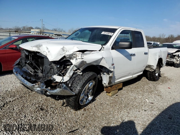 2015 Ram 1500 Big Horn z VIN 1C6RR7GT3FS640908, wystawiony jako Copart lot #49145675 z przebiegiem 170 044 mil mil oraz Nie do naprawy • Non repairable. Historia ofert i sprzedaży dostępna na DreamBid. Obrazek 1.
