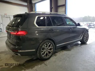 2021 BMW X7 xDrive40i with VIN 5UXCW2C0XM9H51936, listed as a Copart auction lot 45892475 with 49,554 mi miles and Salvage Title. Bid and sale history available at carsss.com. Image 3.