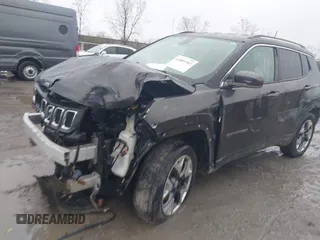 2018 Jeep Compass Limited with VIN 3C4NJDCB6JT201543, listed as a IAAI auction lot 42005502 with 1 mi miles. Bid and sale history available at carsss.com. Image 18.