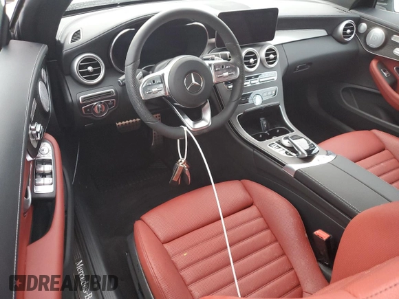2023 Mercedes-Benz C 300 z VIN W1KWK8DB7PG127964, wystawiony jako Copart lot #79775644 z przebiegiem Nie podano mil oraz Nie do naprawy • Non repairable. Historia ofert i sprzedaży dostępna na DreamBid. Obrazek 8.