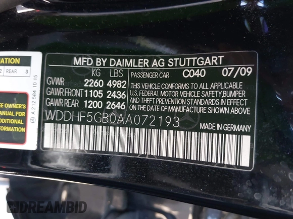 2010 Mercedes-Benz E-Class E 350 Luxury with VIN WDDHF5GB0AA072193, listed as a IAAI auction lot 42031041 with 152,969 mi miles. Bid and sale history available at carsss.com. Image 9.