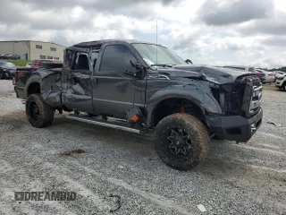 2016 Ford F-250 Lariat with VIN 1FT7W2B68GEC48911, listed as a Copart auction lot 61528395 with 189,294 mi miles and Salvage title. Bid and sale history available at DreamBid. Image 4.