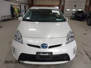 2014 Toyota Prius Four with VIN JTDKN3DU7E1812020, listed as a IAAI auction lot 42198161 with 71,026 mi miles and . Bid and sale history available at carsss.com. Image 12.