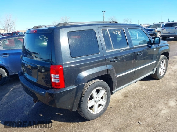 2010 Jeep Patriot Sport with VIN 1J4NF1GB2AD624078, listed as a IAAI auction lot 41635298 with 181,537 mi miles. Bid and sale history available at carsss.com. Image 4.