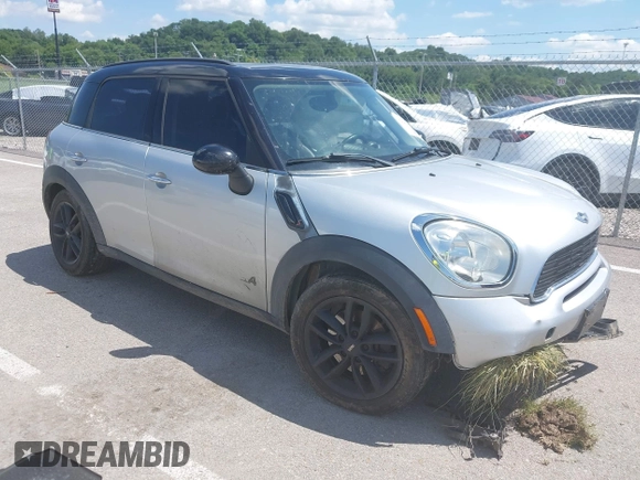 2011 MINI Countryman S with VIN WMWZC5C53BWL53641, listed as a IAAI auction lot 42547084 with 171,647 mi miles and . Bid and sale history available at DreamBid. Image 1.