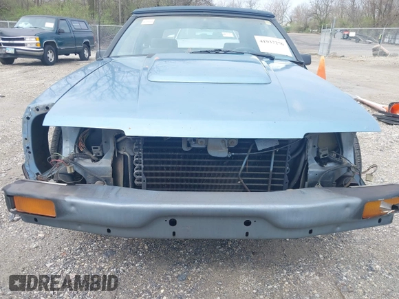 1985 Ford Mustang with VIN 1FABP27M5FF176417, listed as a IAAI auction lot 41937276 with 83,359 mi miles and . Bid and sale history available at DreamBid. Image 18.