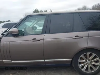 2015 Land Rover Range Rover HSE z VIN SALGS2VF4FA220237, wystawiony jako IAAI lot #41087301 z przebiegiem 110 309 mil mil oraz . Historia ofert i sprzedaży dostępna na DreamBid. Obrazek 15.
