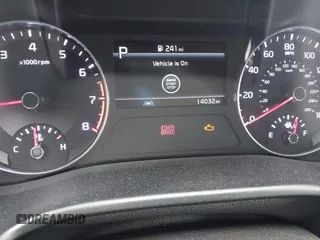 2023 Kia Forte GT-Line z VIN 3KPF54AD3PE641178, wystawiony jako IAAI lot #42114495 z przebiegiem 14 032 mil mil oraz . Historia ofert i sprzedaży dostępna na DreamBid. Obrazek 7.