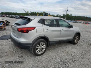 2017 Nissan Rogue S z VIN JN1BJ1CP8HW018391, wystawiony jako Copart lot #55618825 z przebiegiem 168 194 mil mil oraz Szkoda całkowita • Salvage title. Historia ofert i sprzedaży dostępna na DreamBid. Obrazek 3.