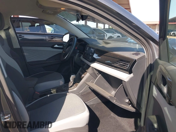 2024 Volkswagen Taos S z VIN 3VV5X7B24RM123644, wystawiony jako IAAI lot #42247698 z przebiegiem 8 097 mil mil oraz . Historia ofert i sprzedaży dostępna na DreamBid. Obrazek 5.